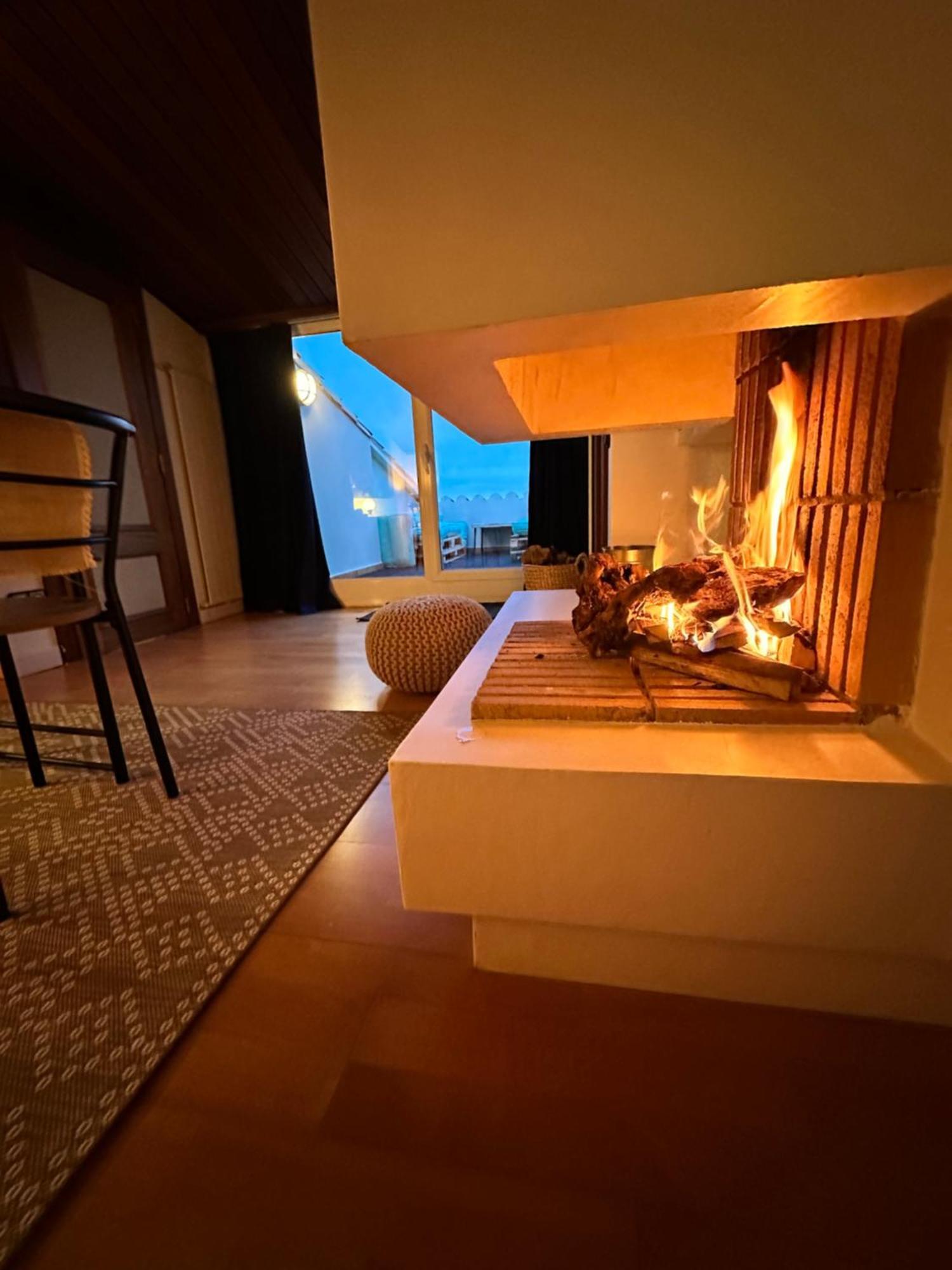 Solo Atico Guest Suites L'Escala Exterior photo