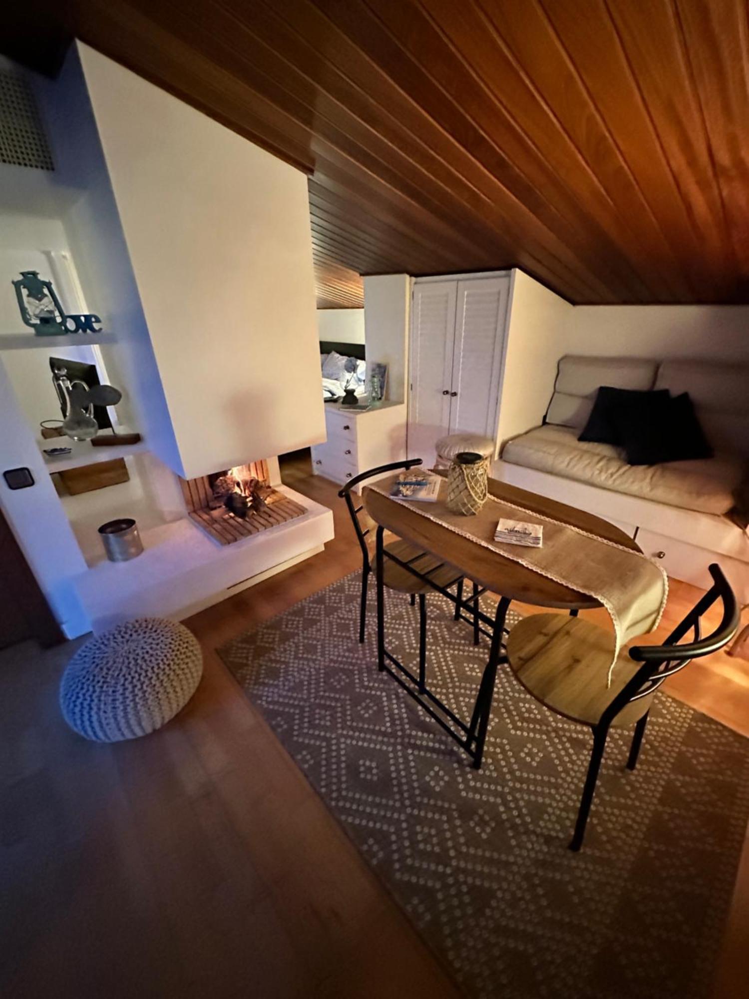 Solo Atico Guest Suites L'Escala Exterior photo