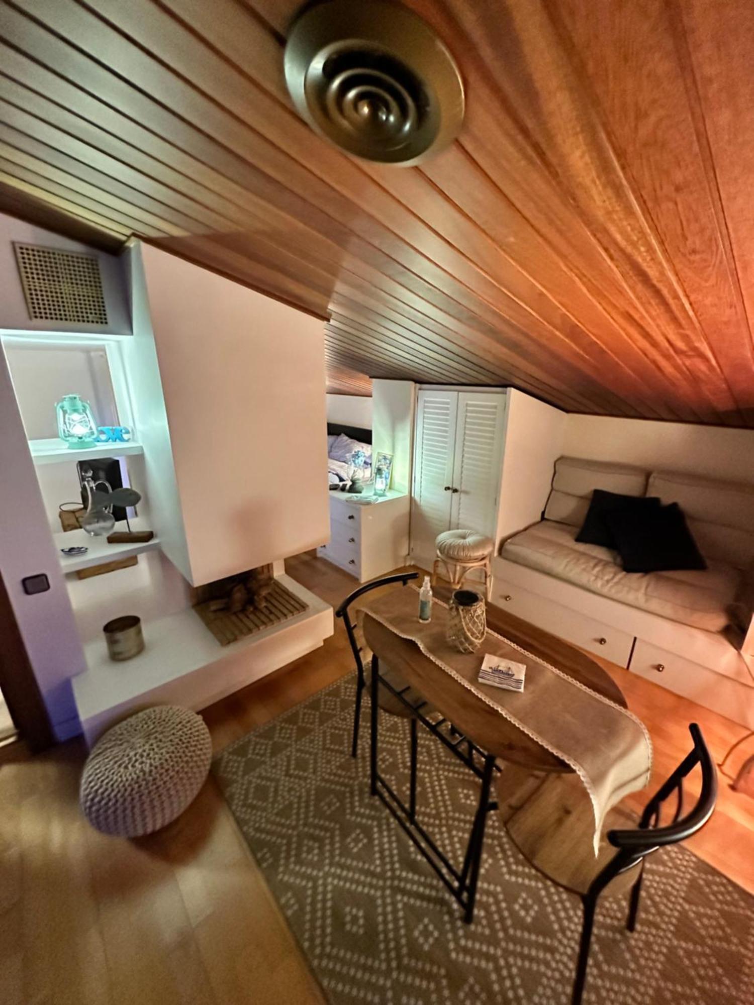Solo Atico Guest Suites L'Escala Exterior photo