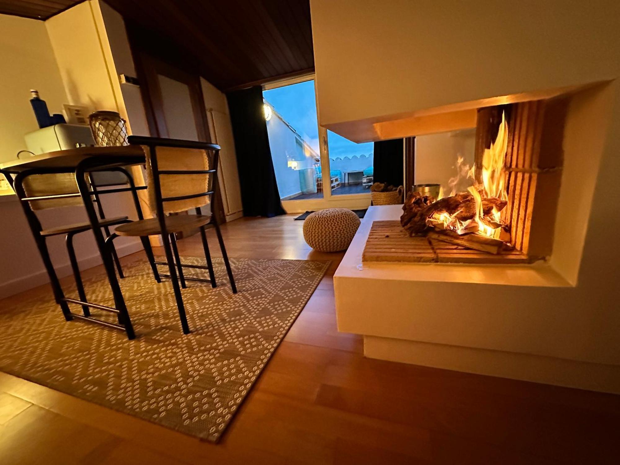 Solo Atico Guest Suites L'Escala Exterior photo