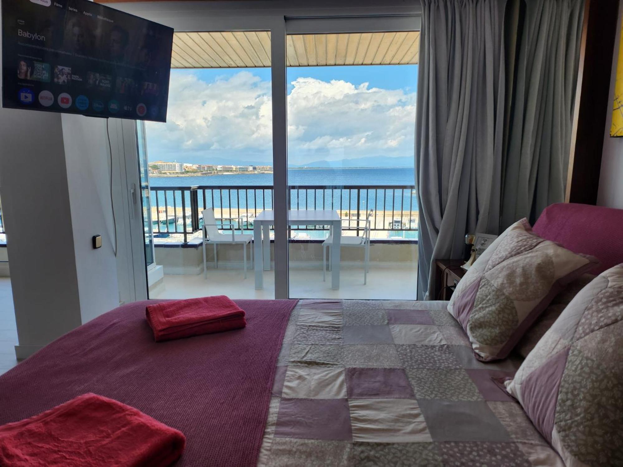 Solo Atico Guest Suites L'Escala Exterior photo