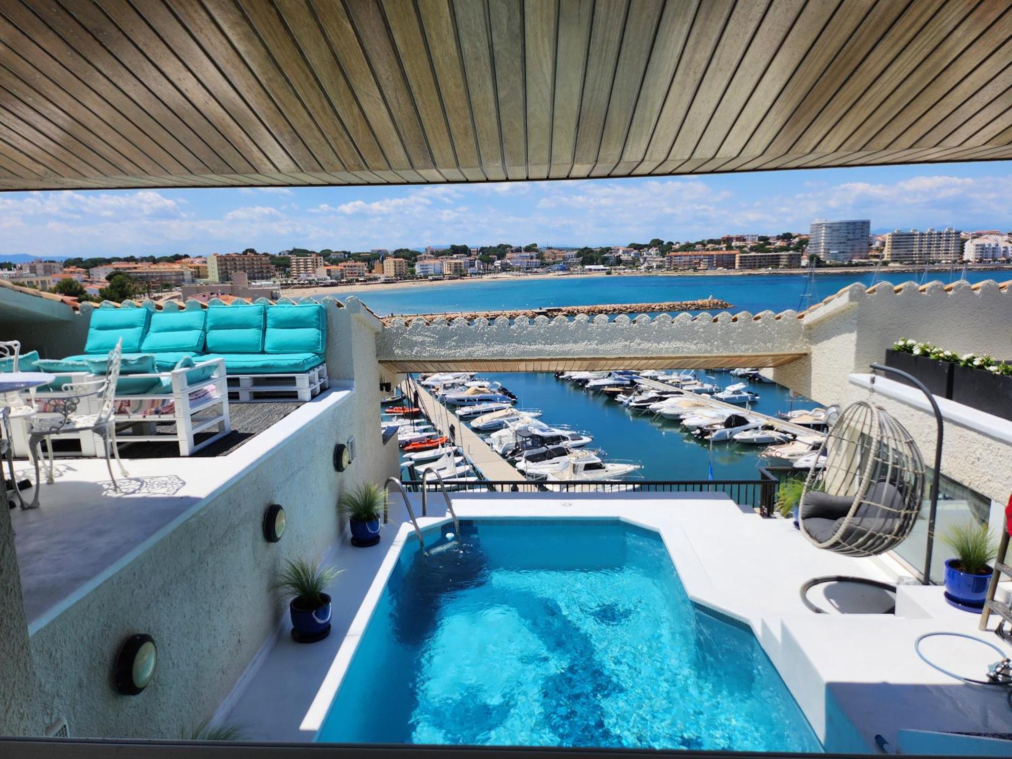 Solo Atico Guest Suites L'Escala Exterior photo